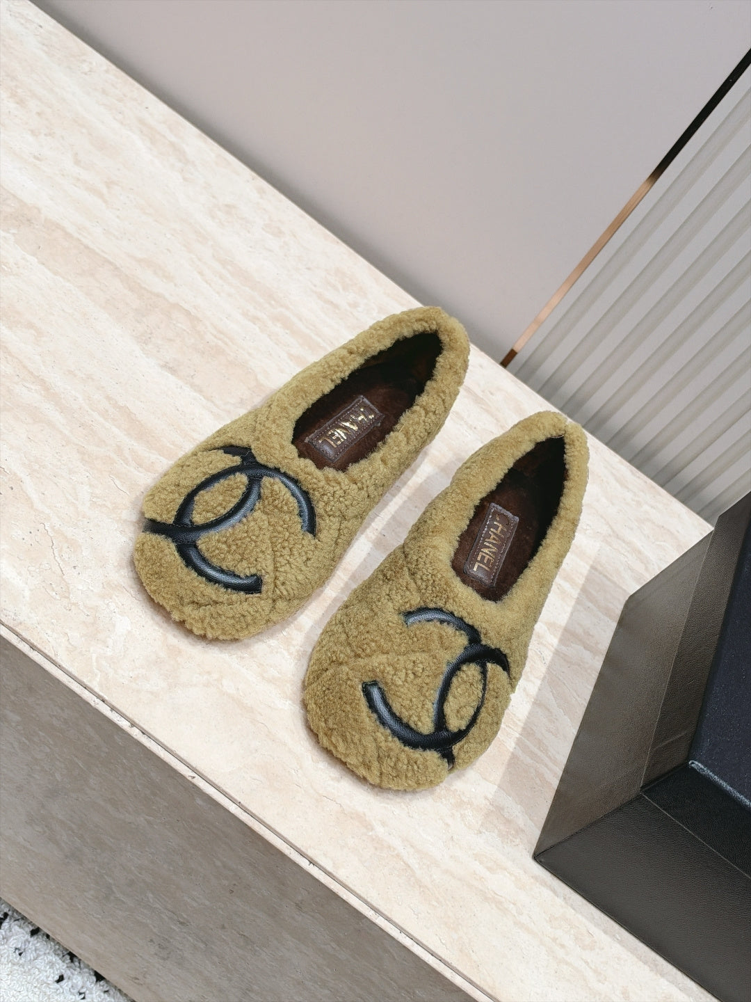 CC 26FW CC Logo Ballet Flats Shearling 180269
