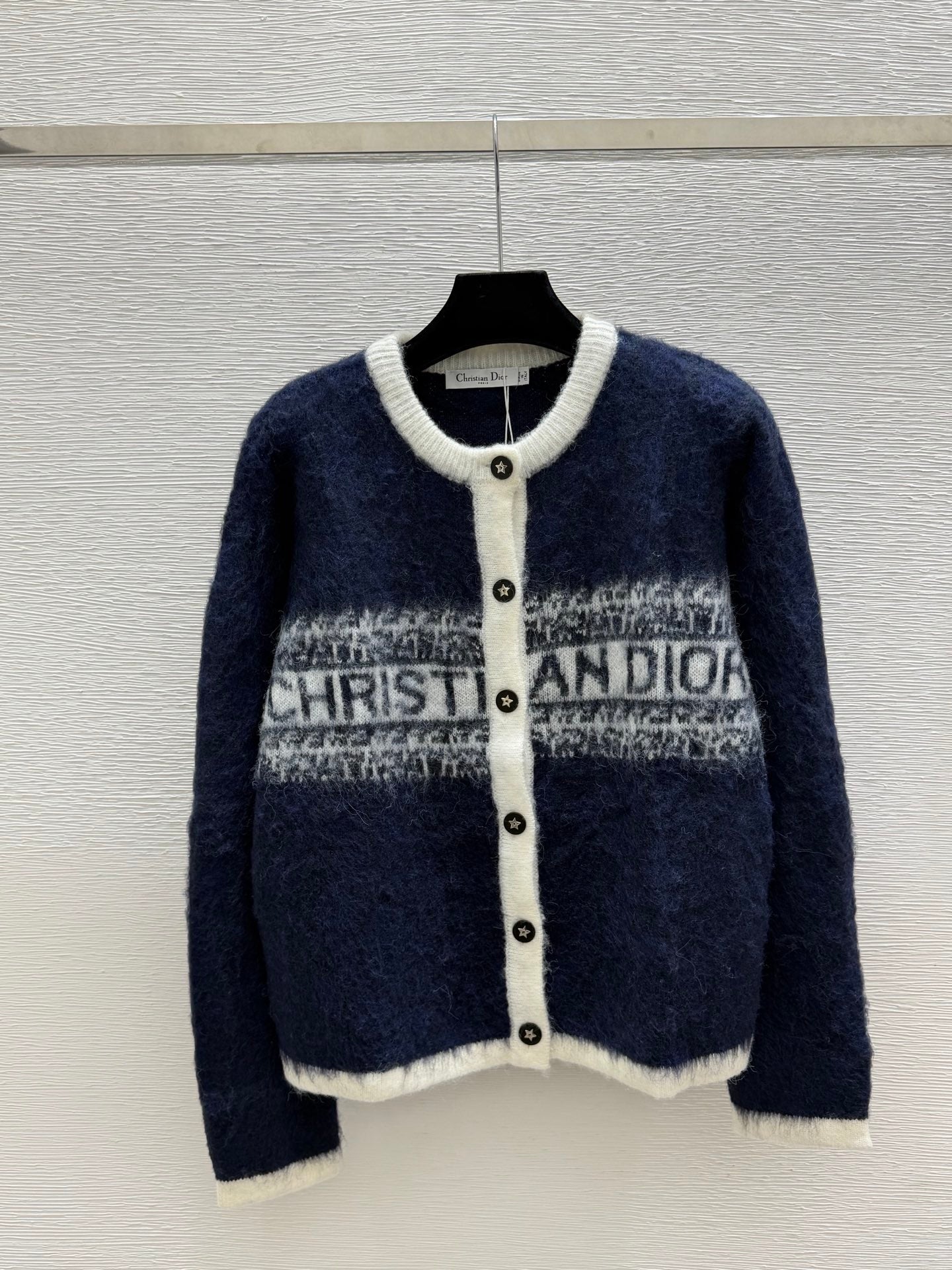 CD 26FW Signature Stripe Knit Cardigan Wool 313308