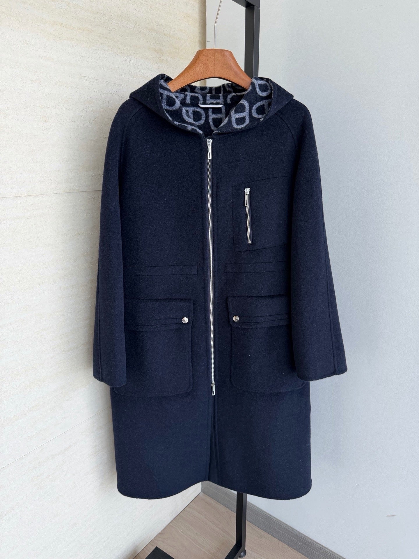 HM 26FW Hooded Zip-Up Coat Printed Hood Lining Cashmere 440840