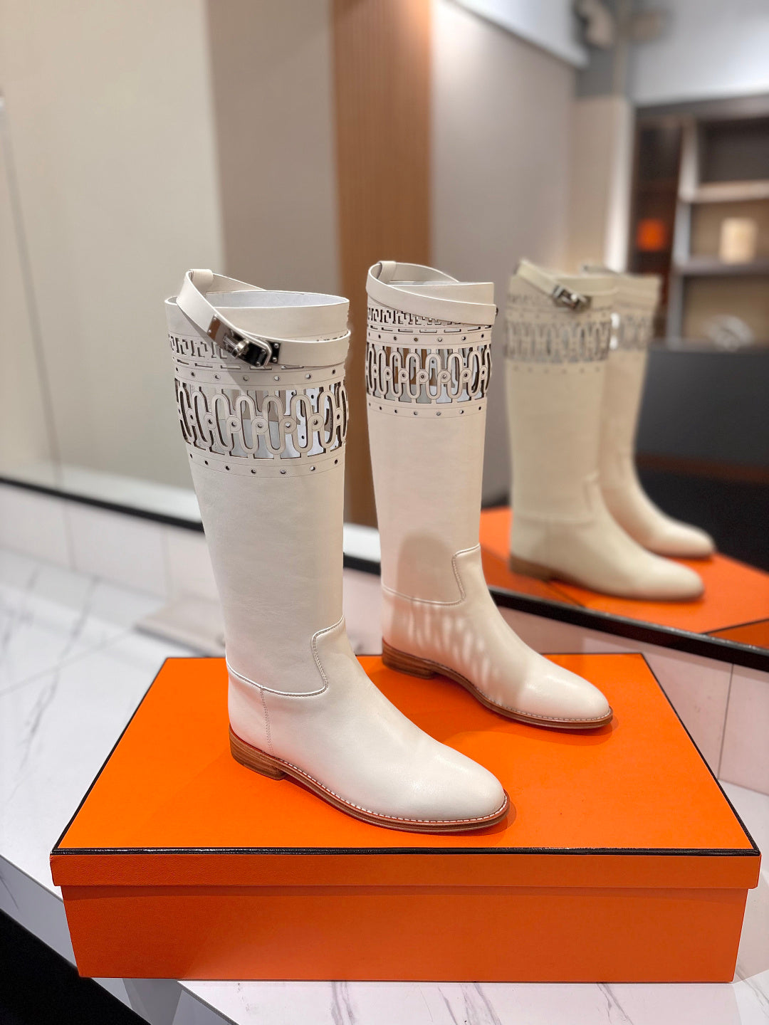 HM 26s Jumping Boots  Calfskin Suede 993416