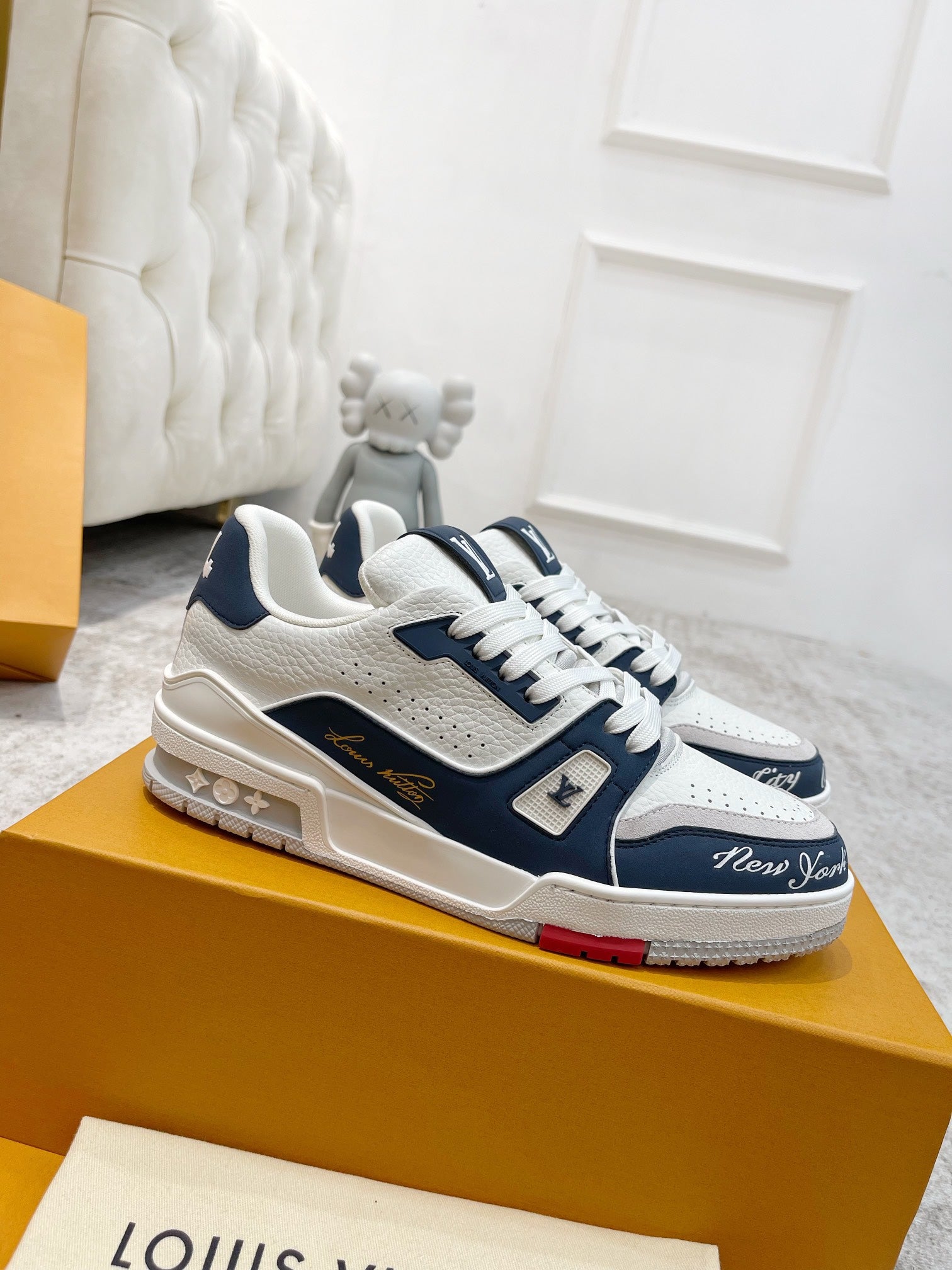 LV 26s Trainer Sneaker Monogram-embossed Calskin 988742