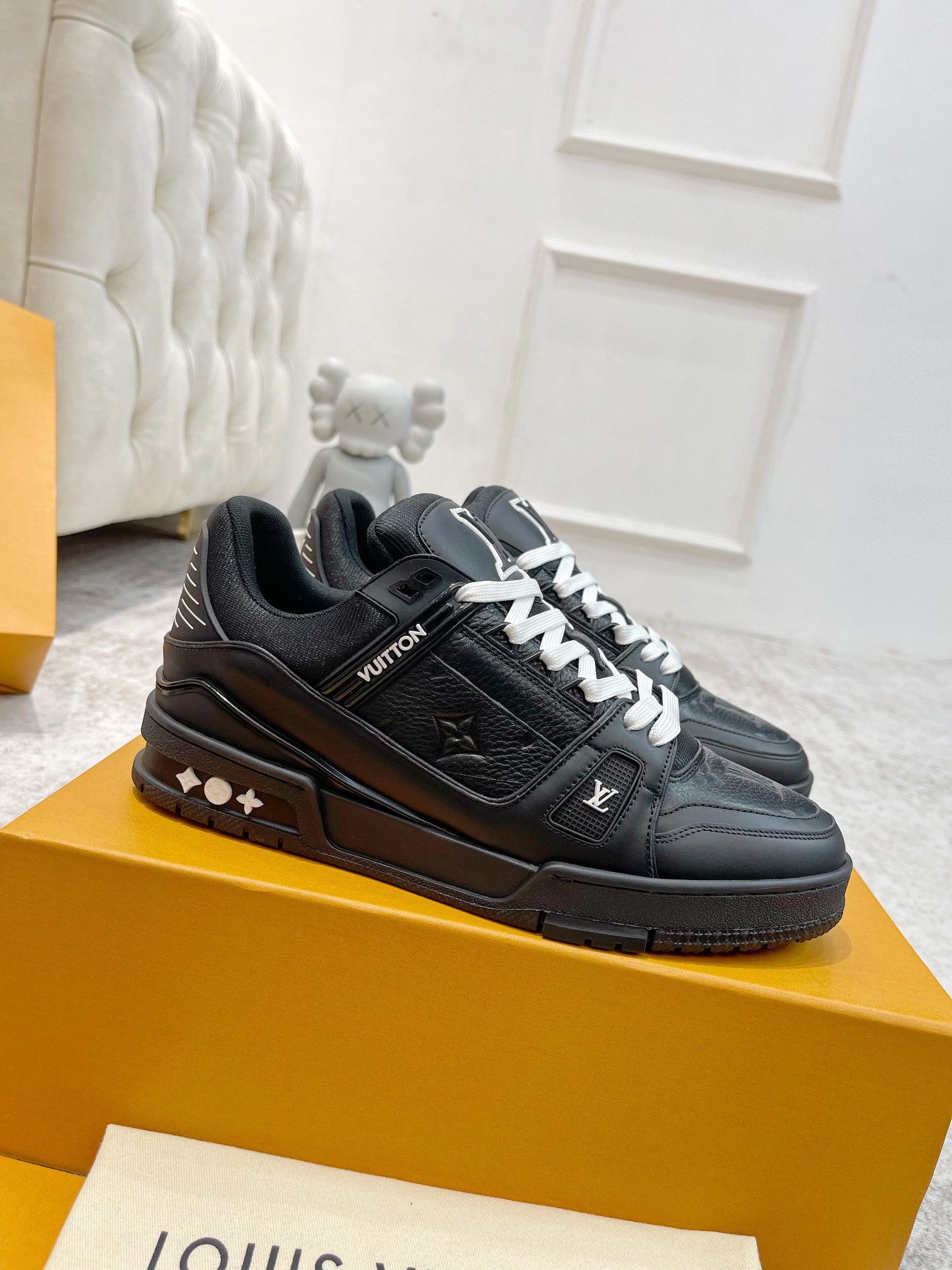 LV 26s Trainer Sneaker Monogram-embossed Calskin 988742