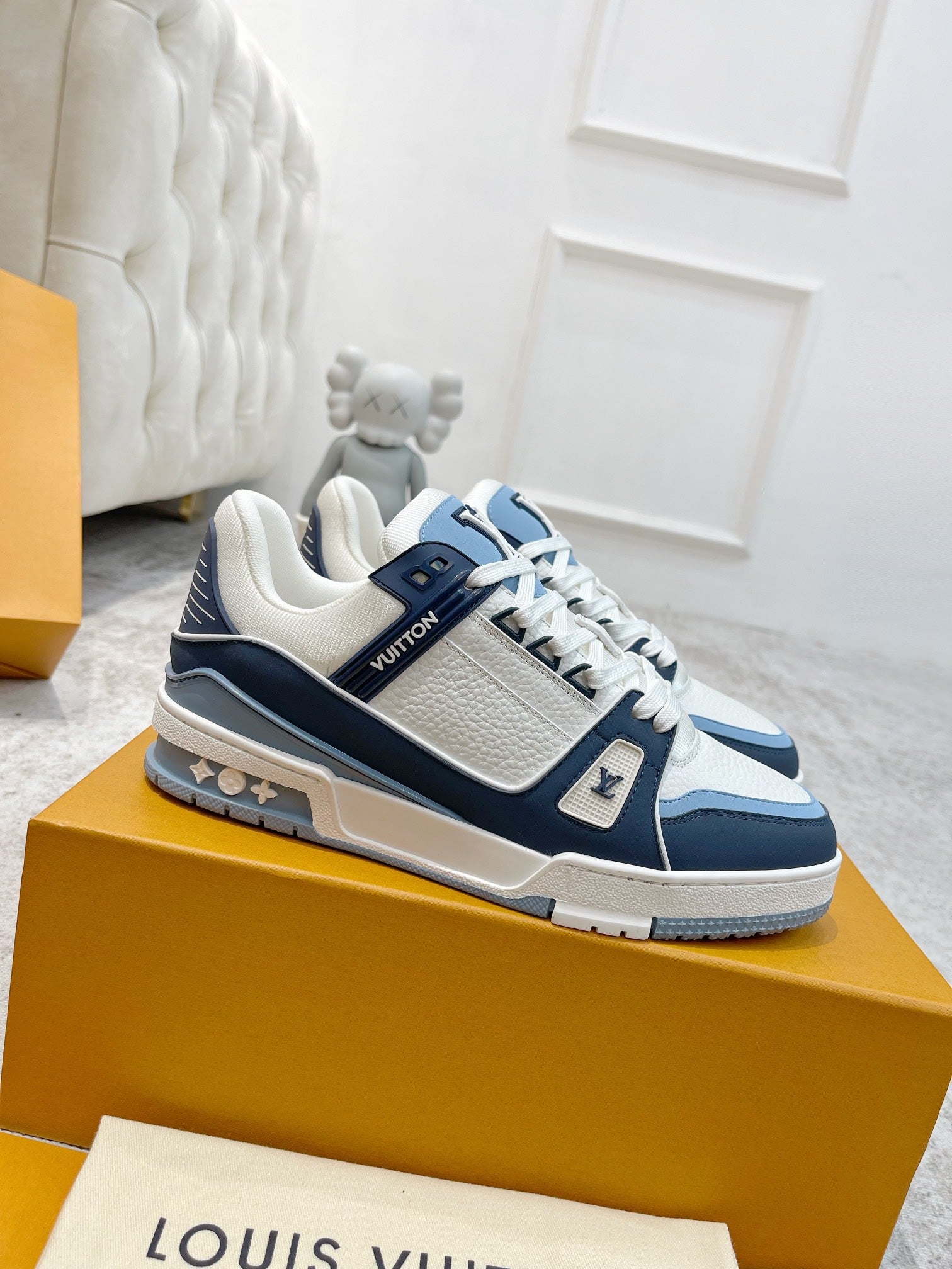 LV 26s Trainer Sneaker Monogram-embossed Calskin 988742