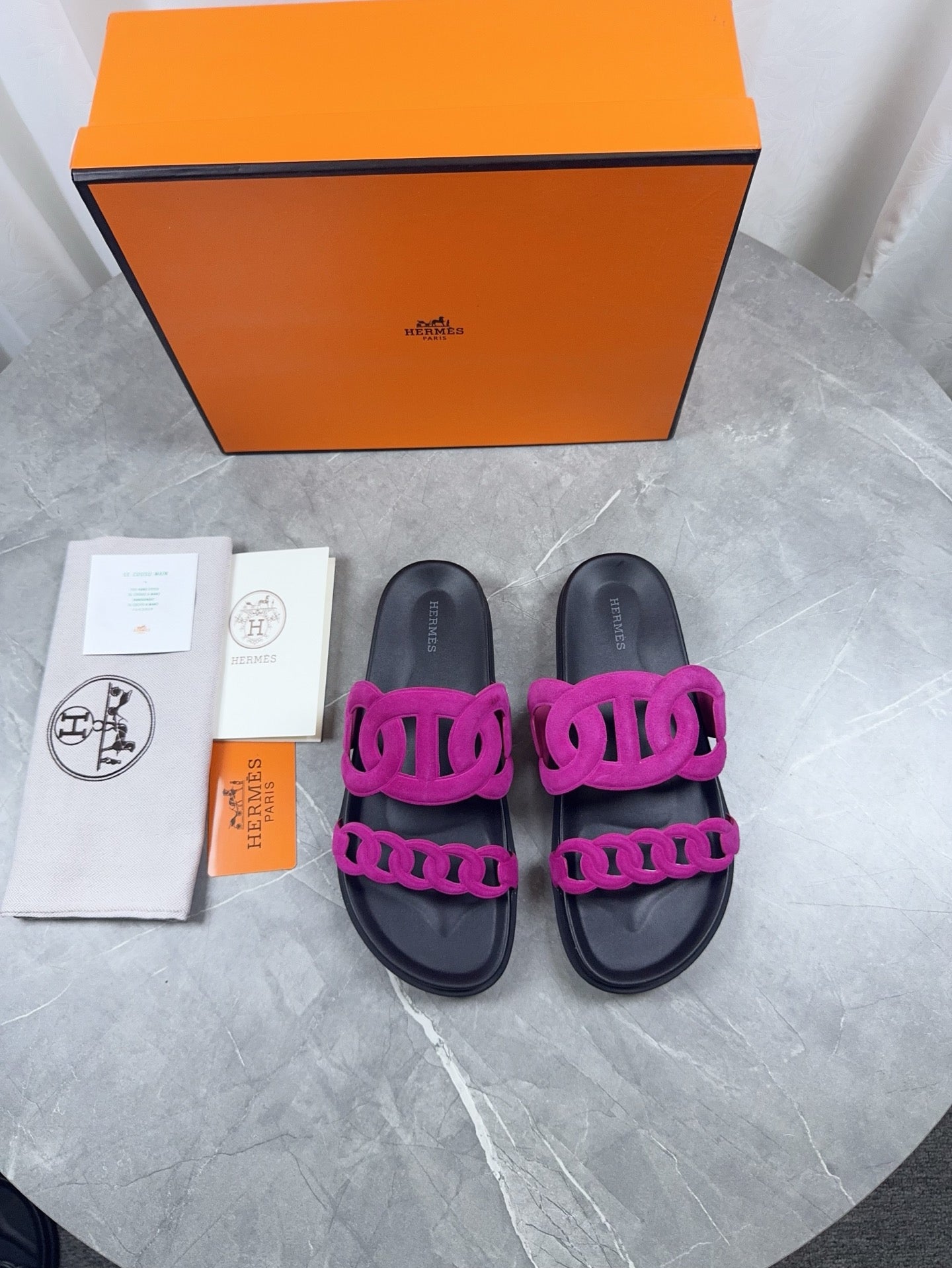 HM 26s Extra Sandals Leather 936539
