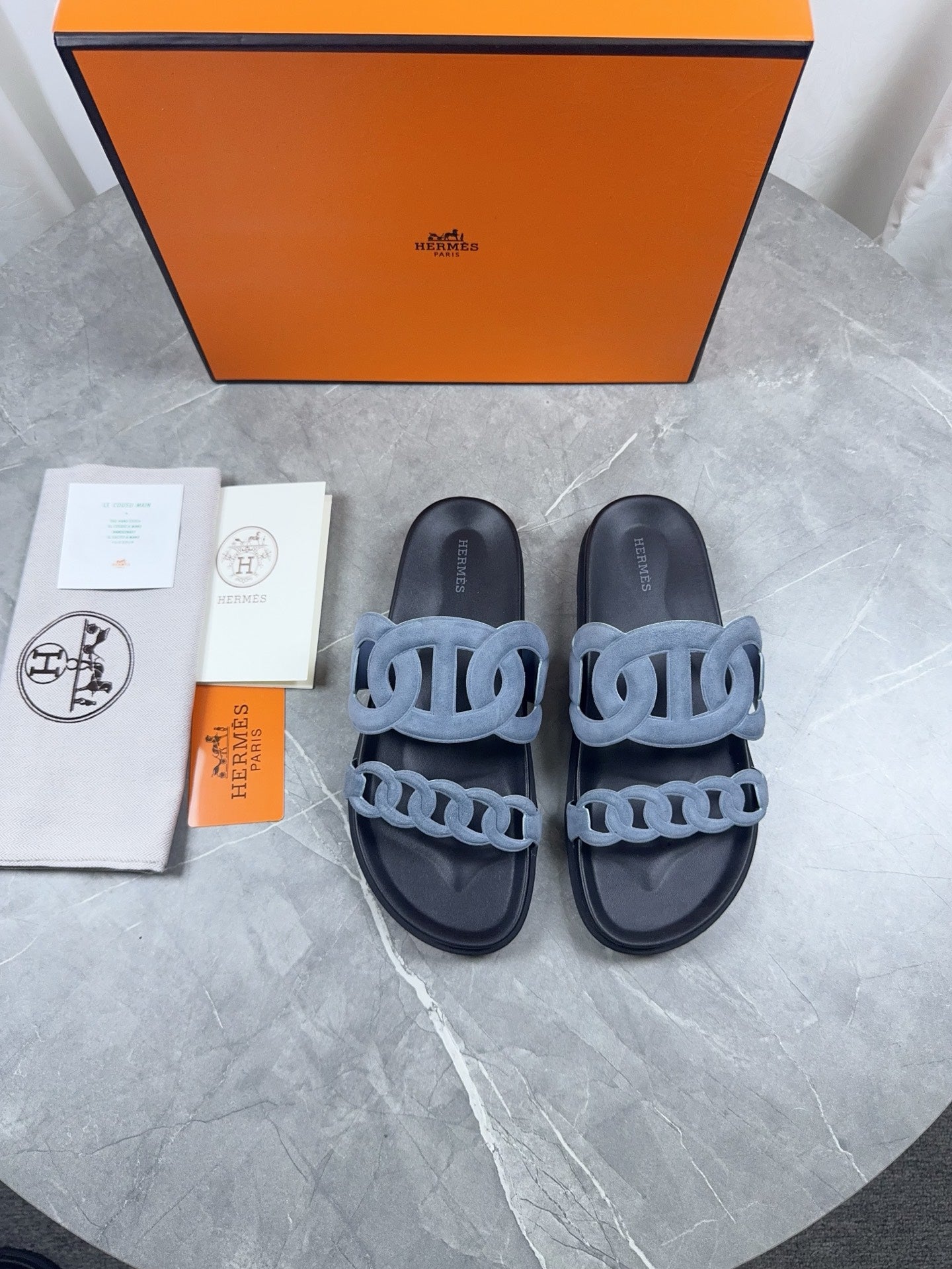HM 26s Extra Sandals Leather 936539