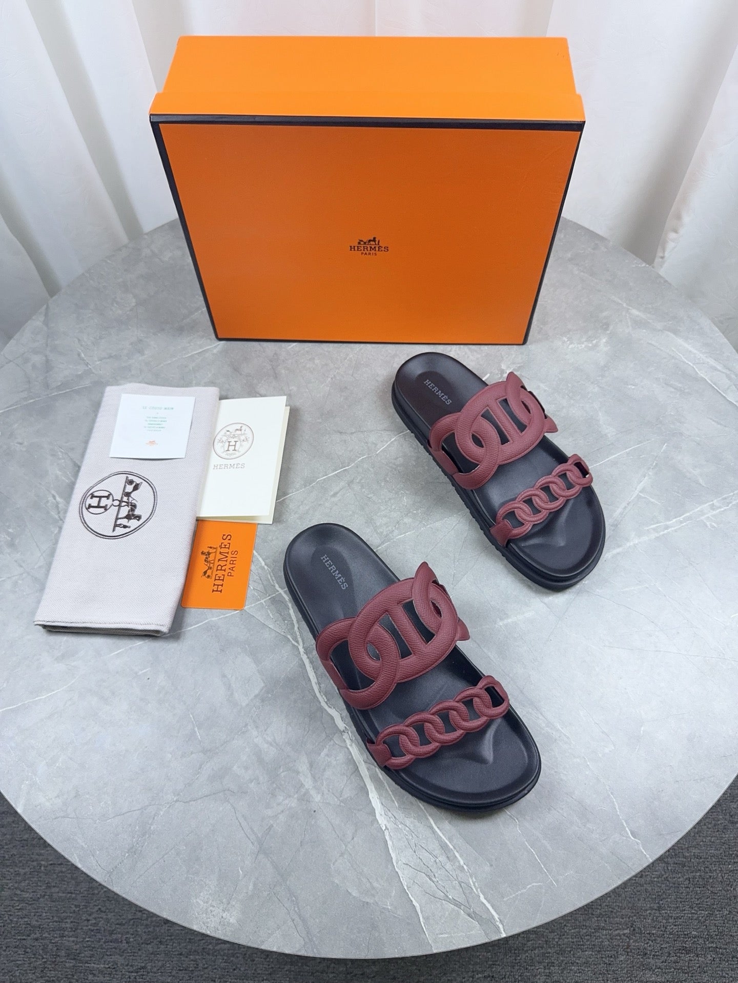 HM 26s Extra Sandals Leather 936539