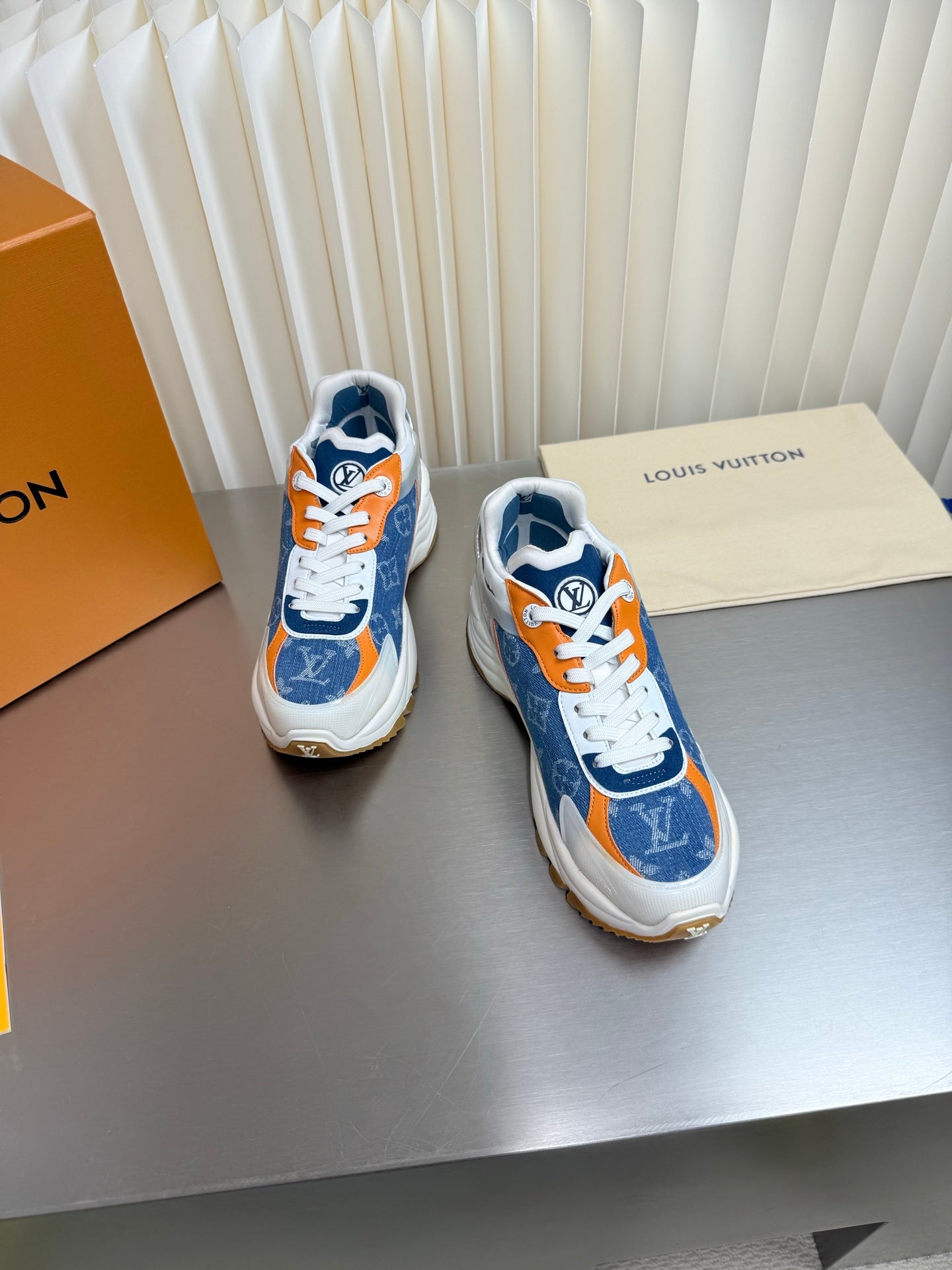 LV 26s Run 55 Sneaker Monogram Denim Laces 989216