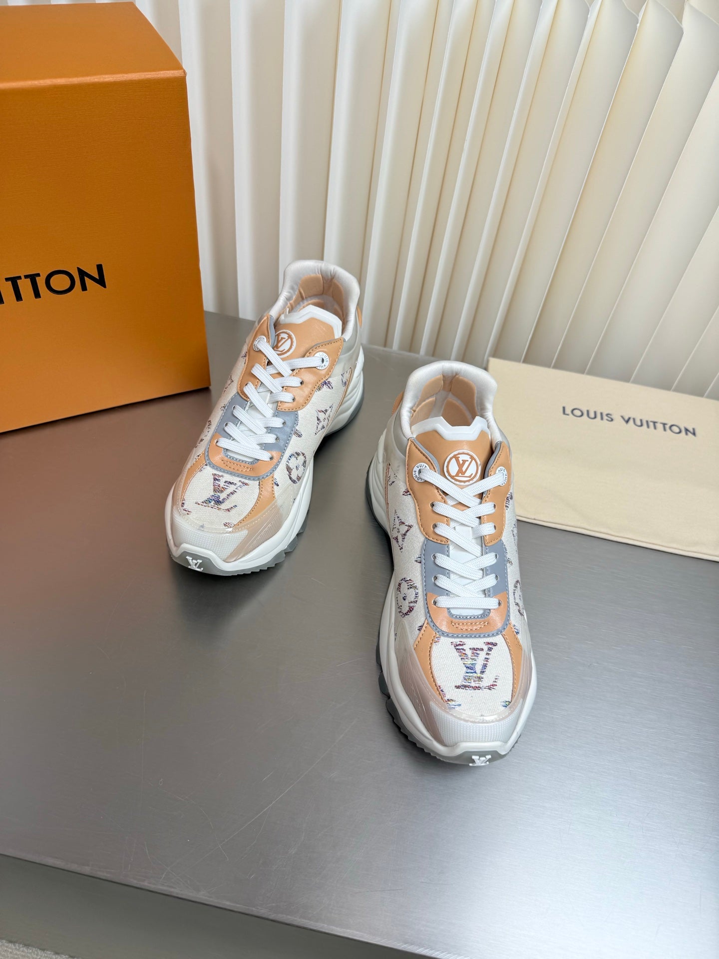 LV 26s Run 55 Sneaker Monogram Denim Laces 989216