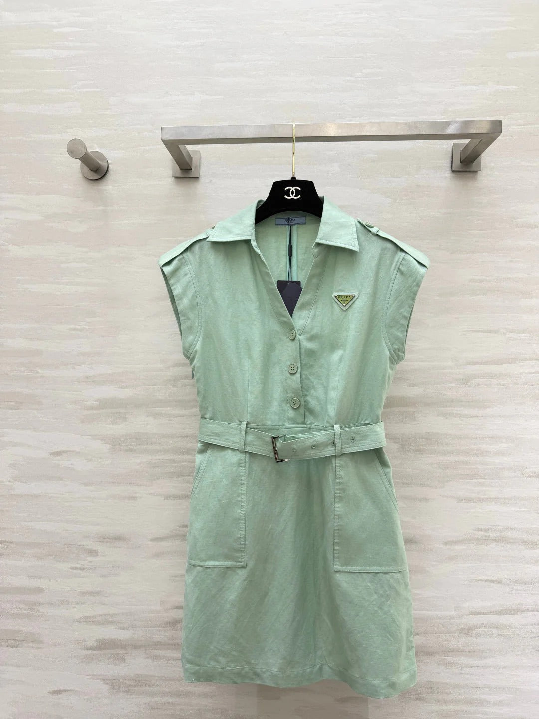 Prada 2026 V-Shirt Cotton 653474