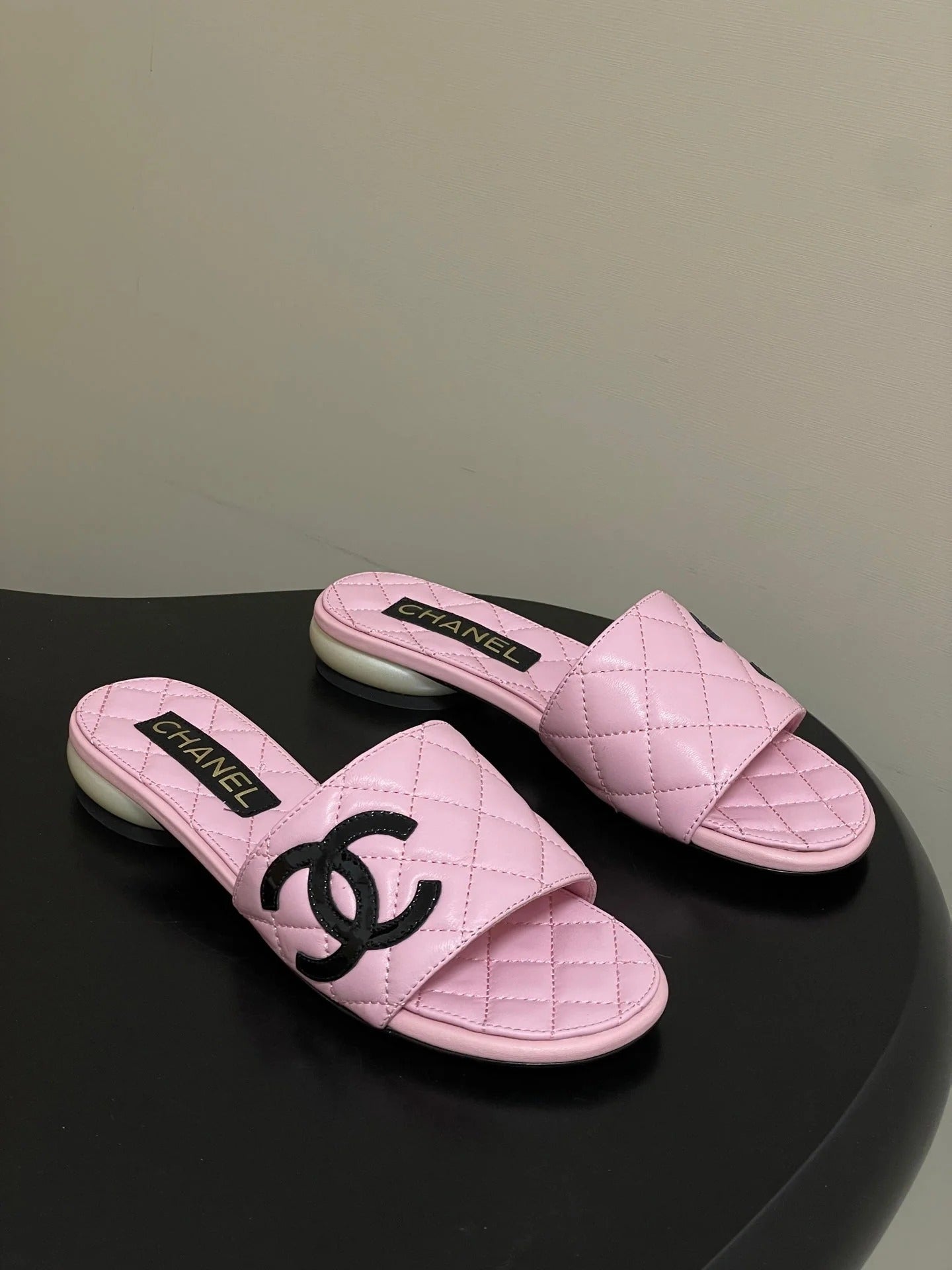 CC 2026 Pearl Flat Sandals Lambskin Double C Logo