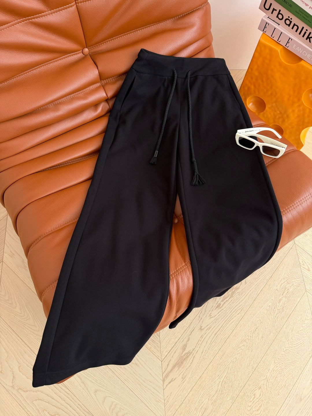 Loewe 26s Square Logo Embroidered Casual Pants Cashmere 424355
