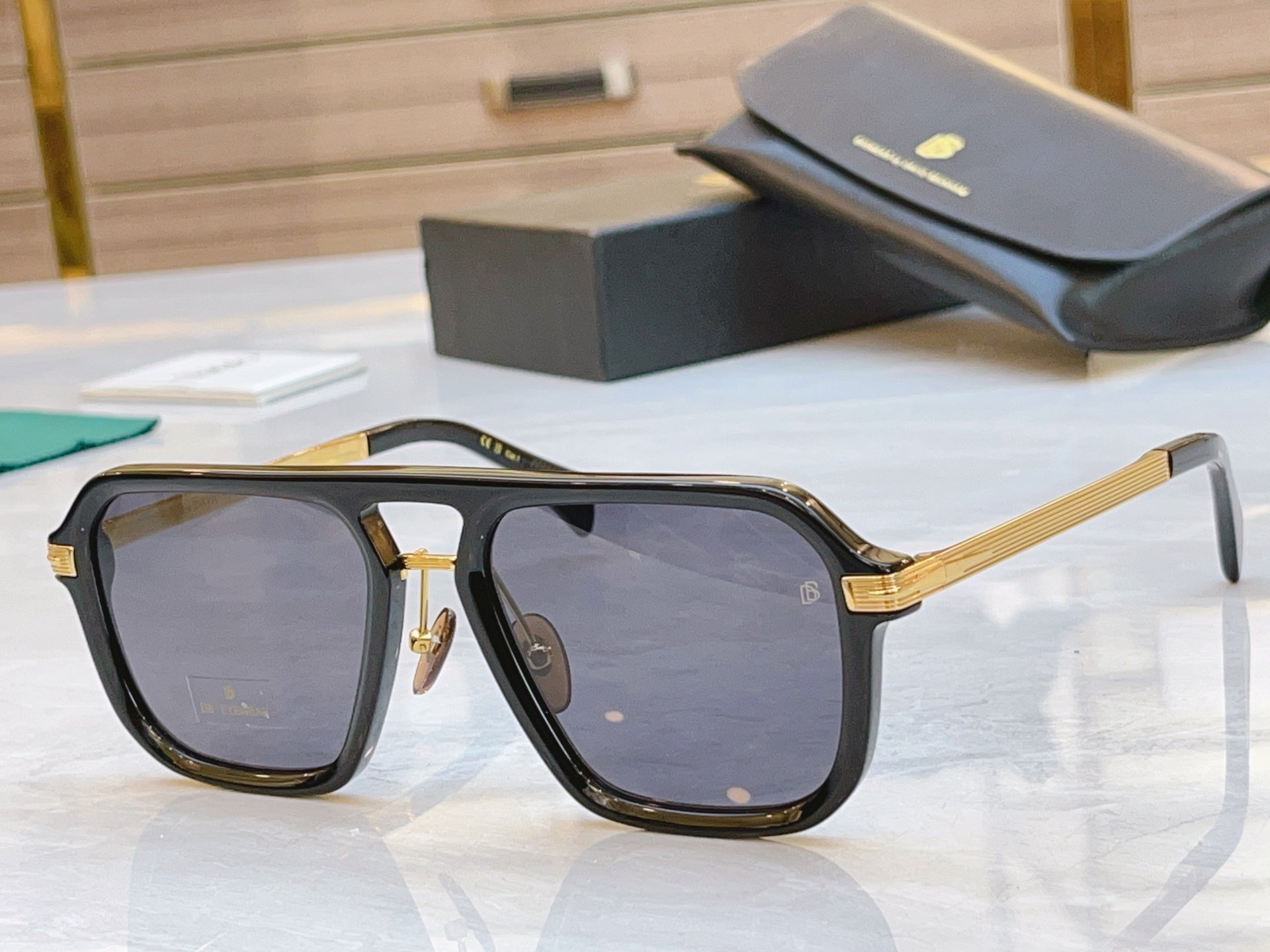 David Beckham DB7136 Metal Sunglasses 189551