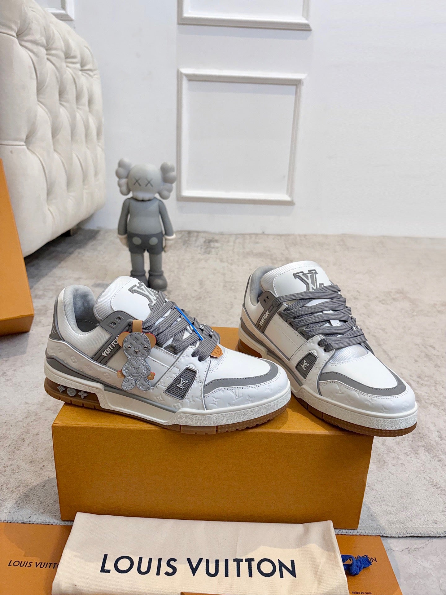 LV 26s Trainer Sneaker Monogram-embossed Calskin 988742