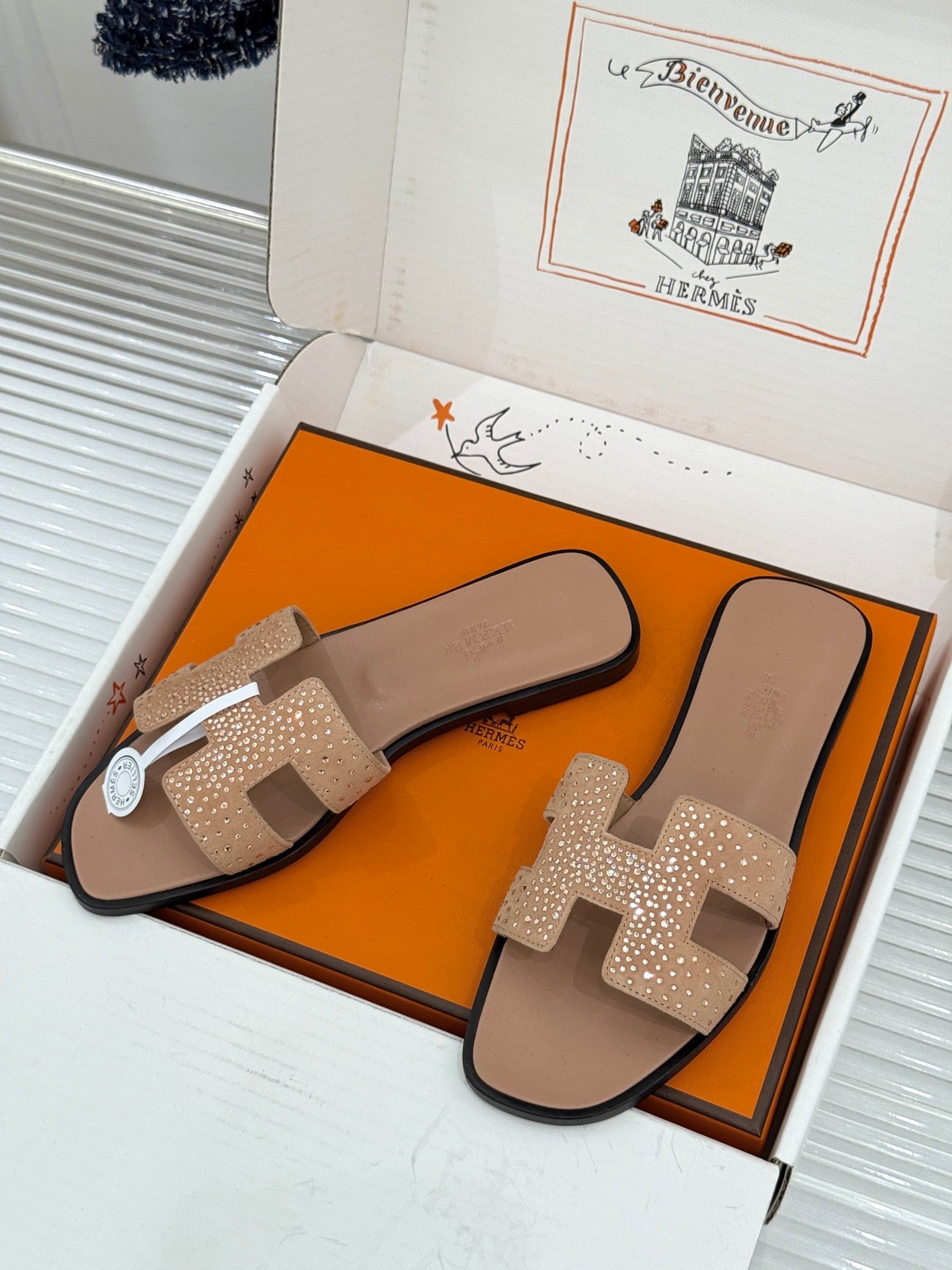 HM 26s Oran Sandals With Crystal-Embellished Suede 991880