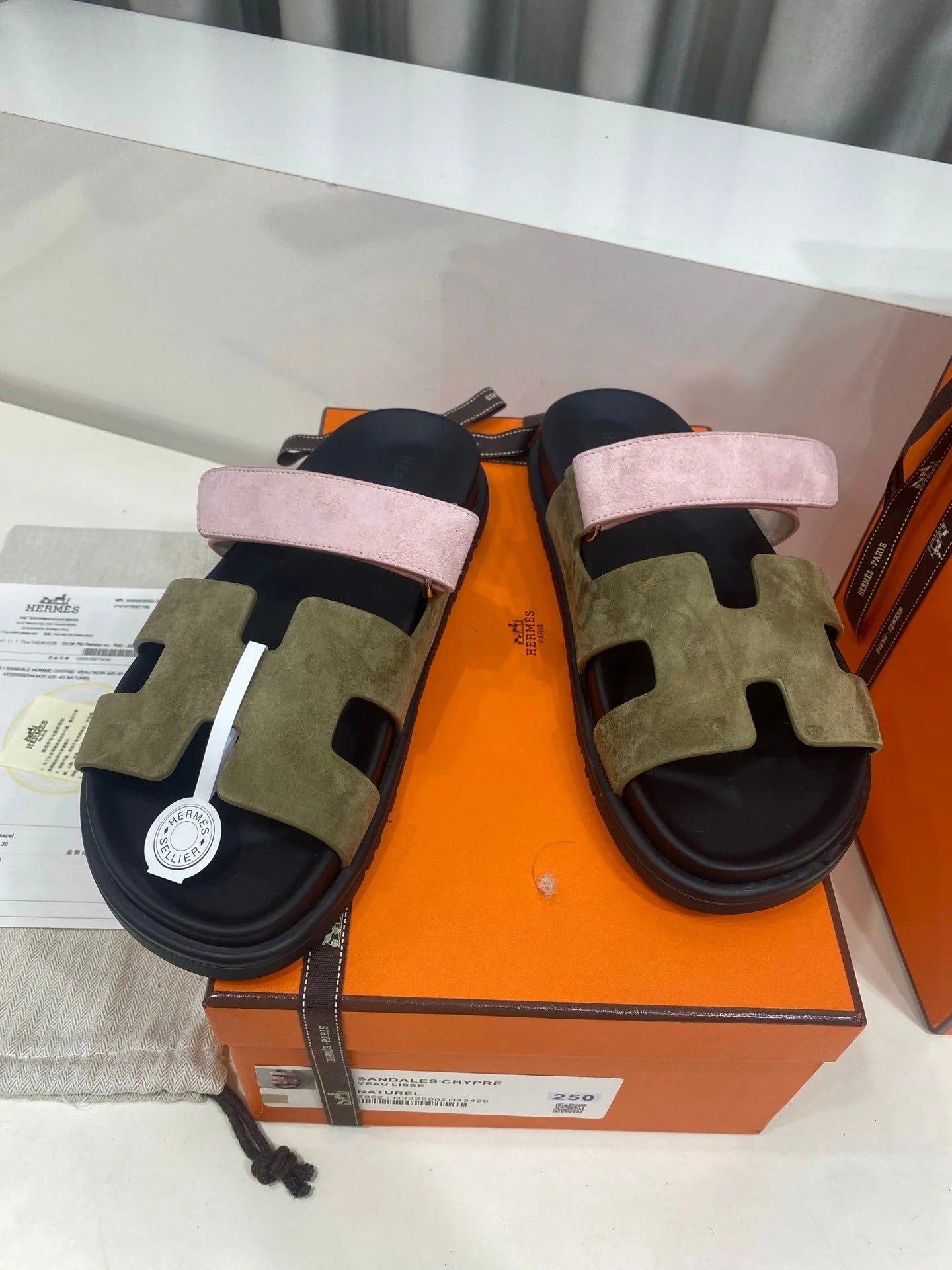 Hermes 2026 Chypre Sandal Lizard-patterned Leather 982179