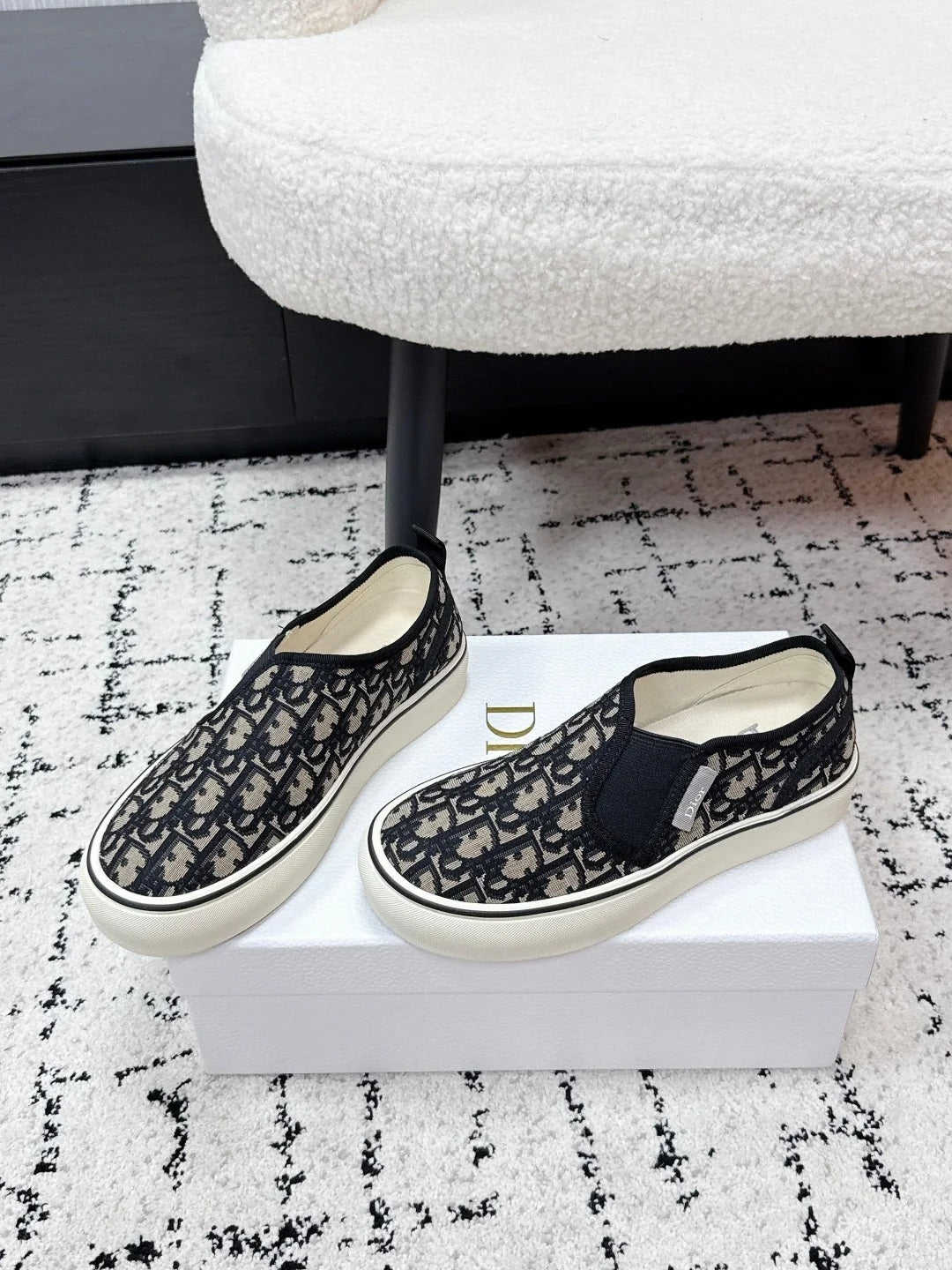 Dior 2026 Monogram Slip-on Loafers Cloth 954991